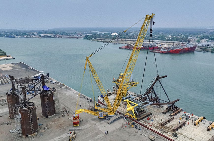 ESEASA recibe la primera gr&uacute;a sobre cadenas de v&iacute;a estrecha LR 1700-1.0W en Am&eacute;rica Latina